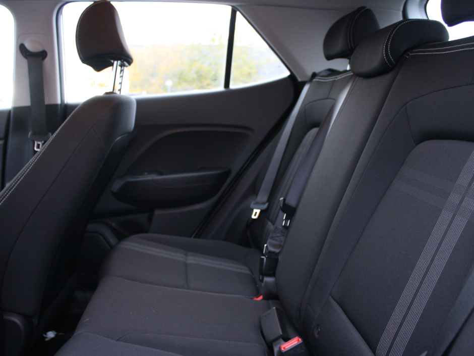 2023 Hyundai Venue Preferred-23