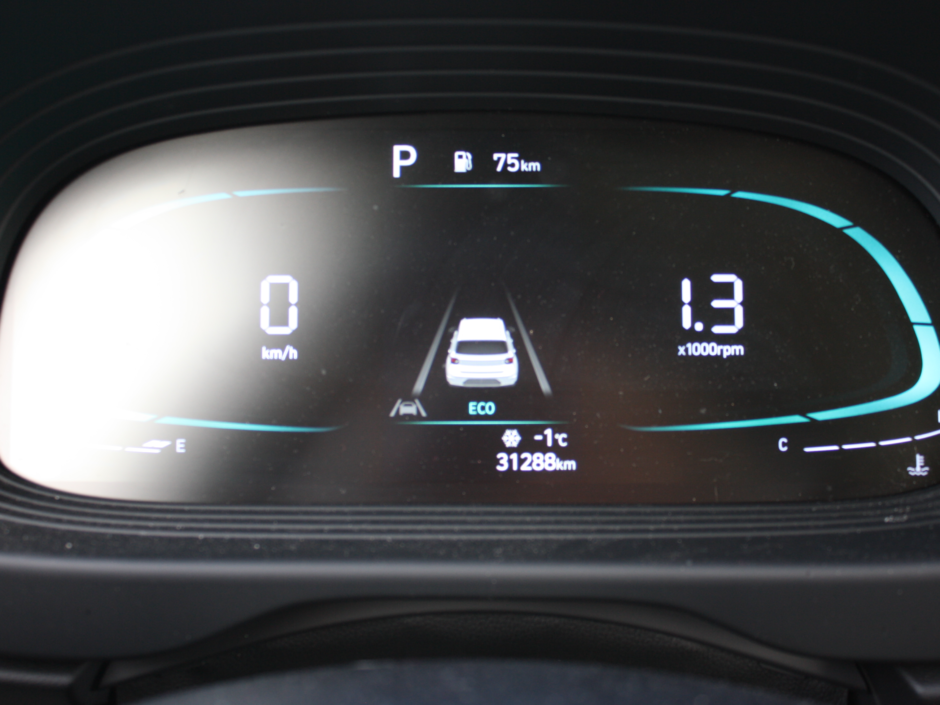 2023 Hyundai Venue Preferred-15