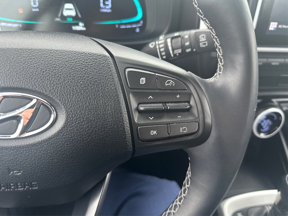 2024 Hyundai Venue Ultimate-22