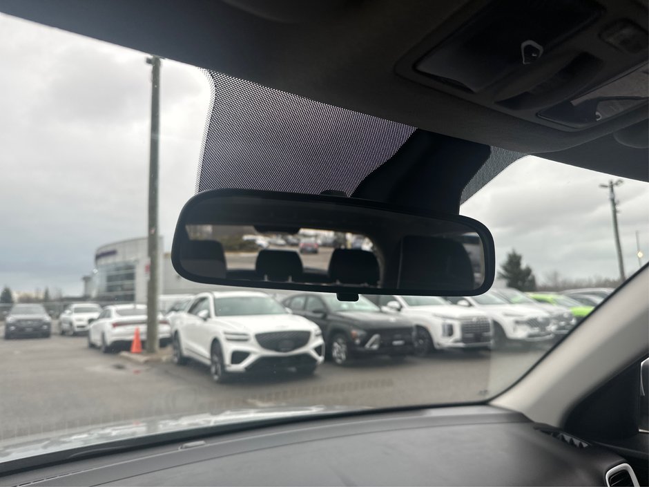 2024 Hyundai Venue Ultimate-11