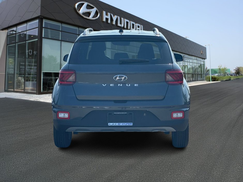2024 Hyundai Venue Preferred-5