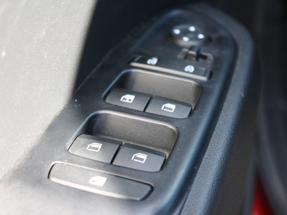 2024 Hyundai Venue Essential-9