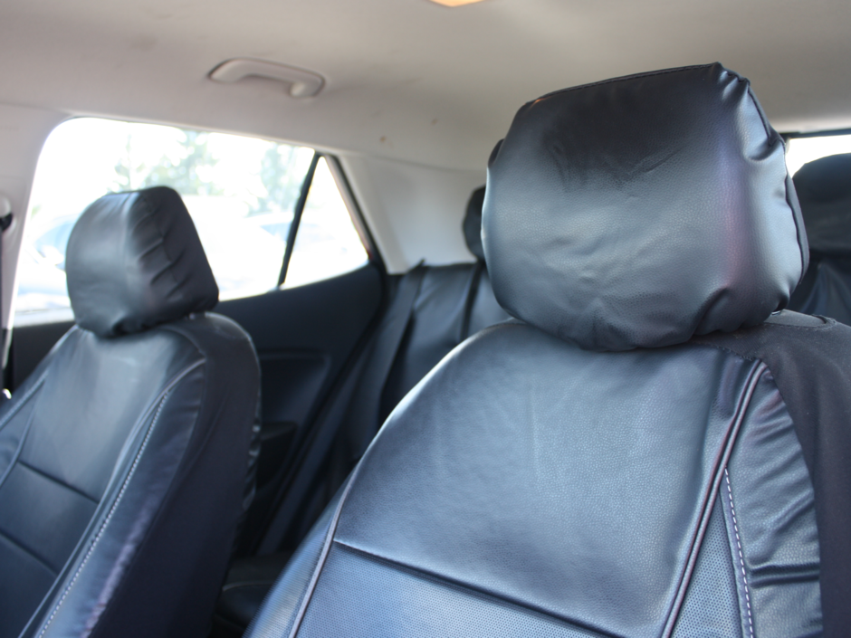 2024 Hyundai Venue Essential-11