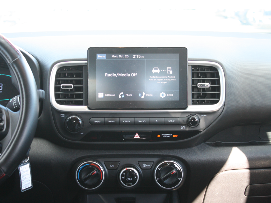 2024 Hyundai Venue Essential-28