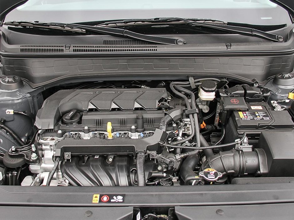 2025 Hyundai Venue Essential Two-tone-5