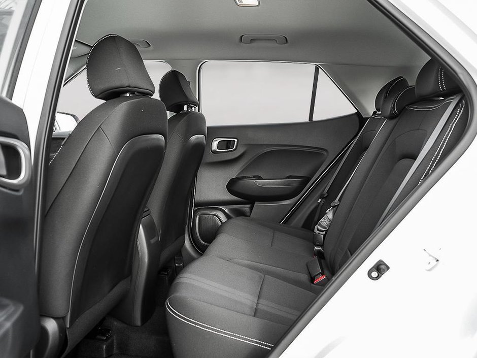 2025 Hyundai Venue Essential-20