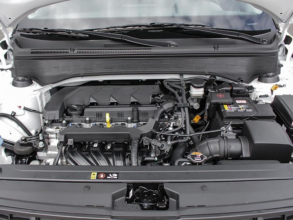 2025 Hyundai Venue Essential-5