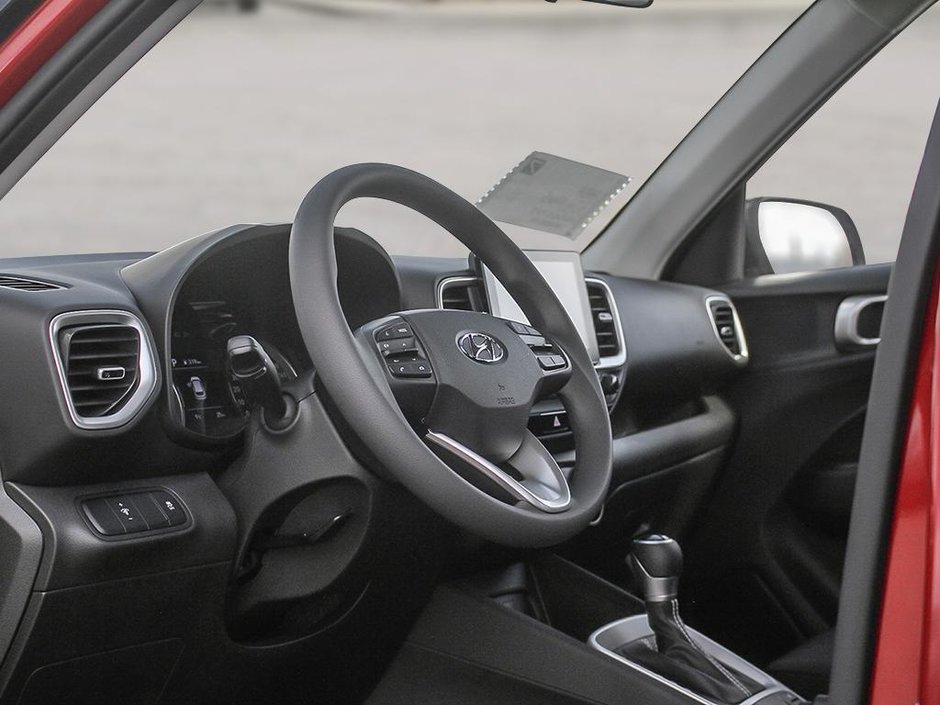 2025 Hyundai Venue Essential Two-tone-11