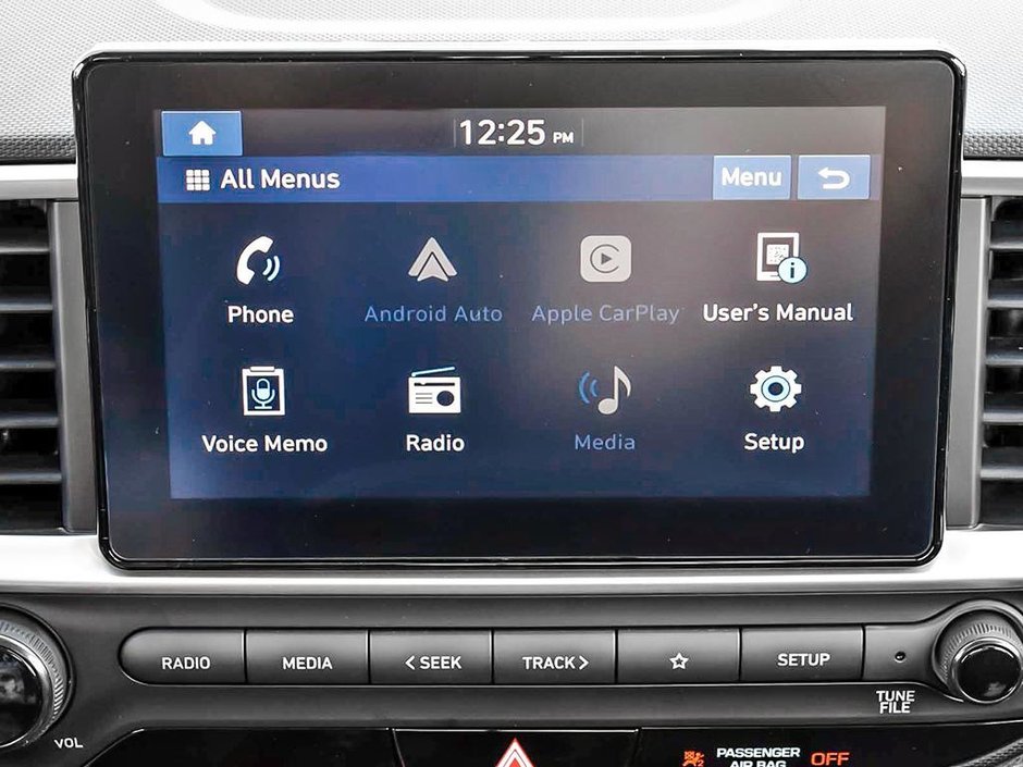 2025 Hyundai Venue Essential-15