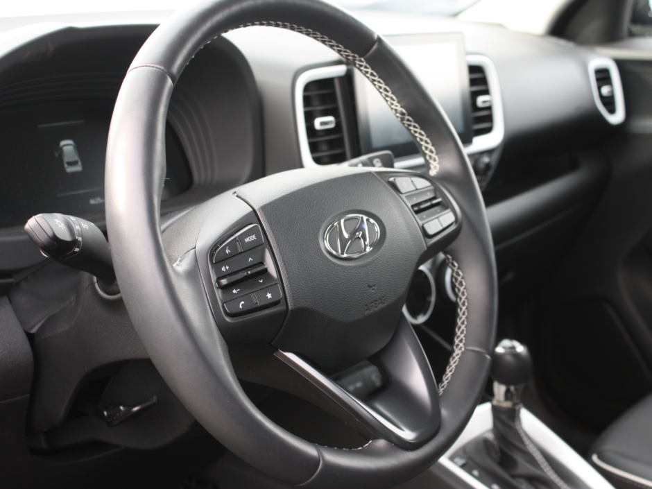 2025 Hyundai VENUE Ultimate - Black interior-9