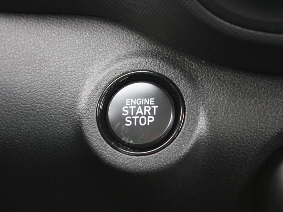 2025 Hyundai VENUE Ultimate - Black interior-11