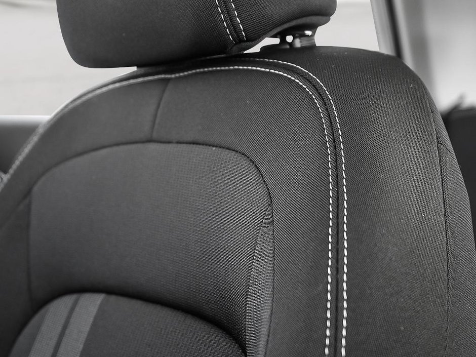 2026 Hyundai Venue Essential-19