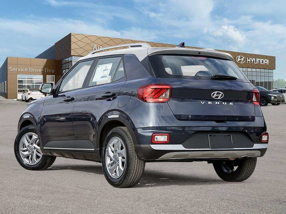2026 Hyundai Venue Preferred Two-tone-3