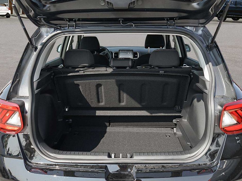 2026 Hyundai Venue Preferred-6