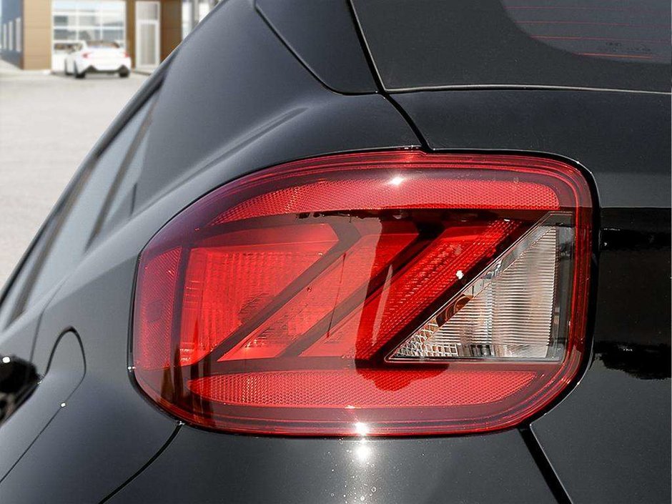 2026 Hyundai Venue Preferred-10