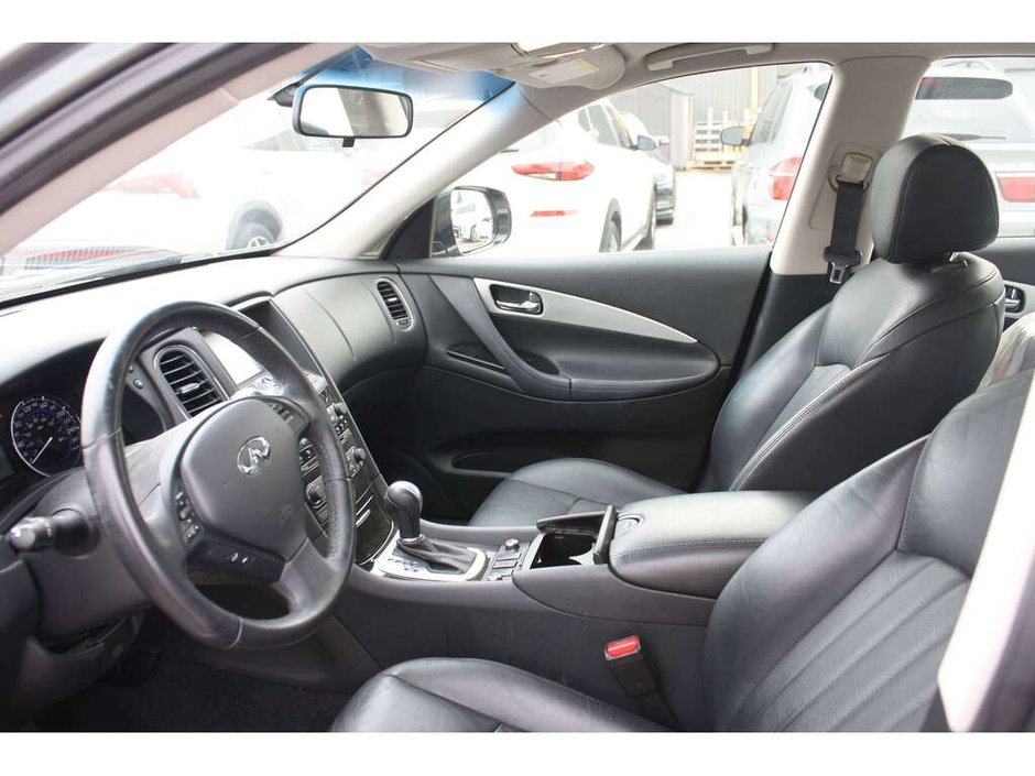 2017 Infiniti QX50 Base-9