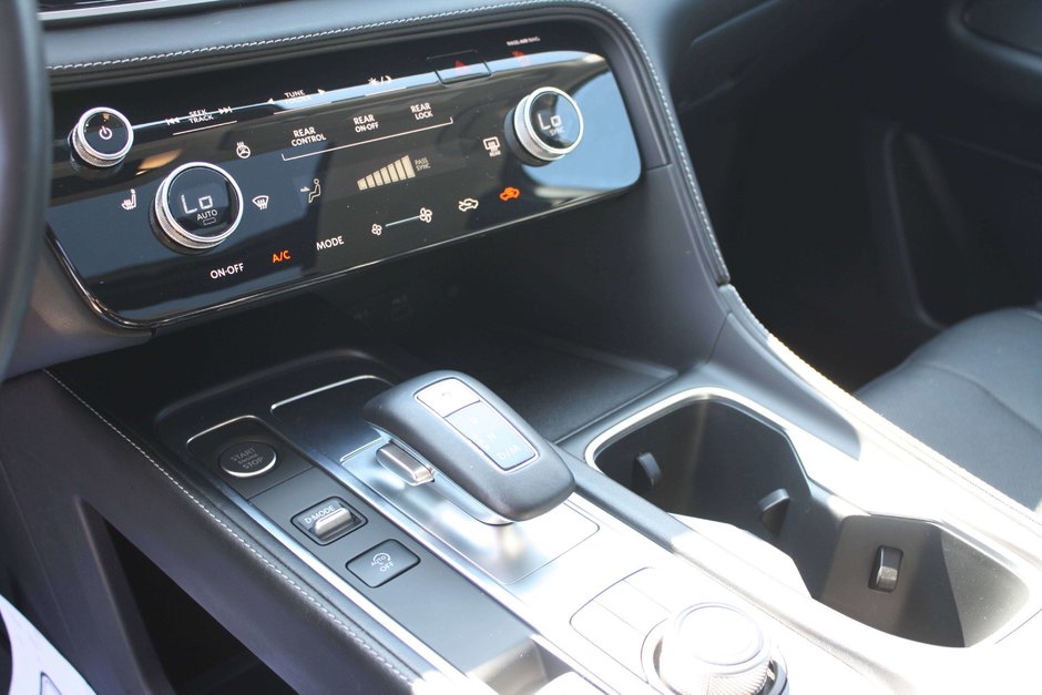 2023 Infiniti QX60 LUXE-12