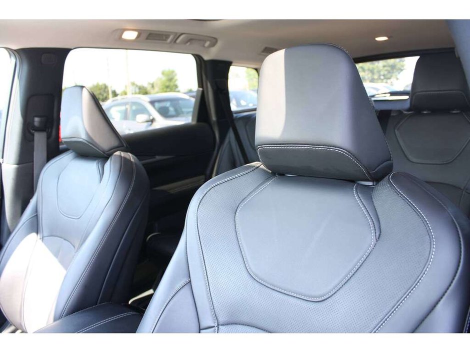 2023 Infiniti QX60 LUXE-11
