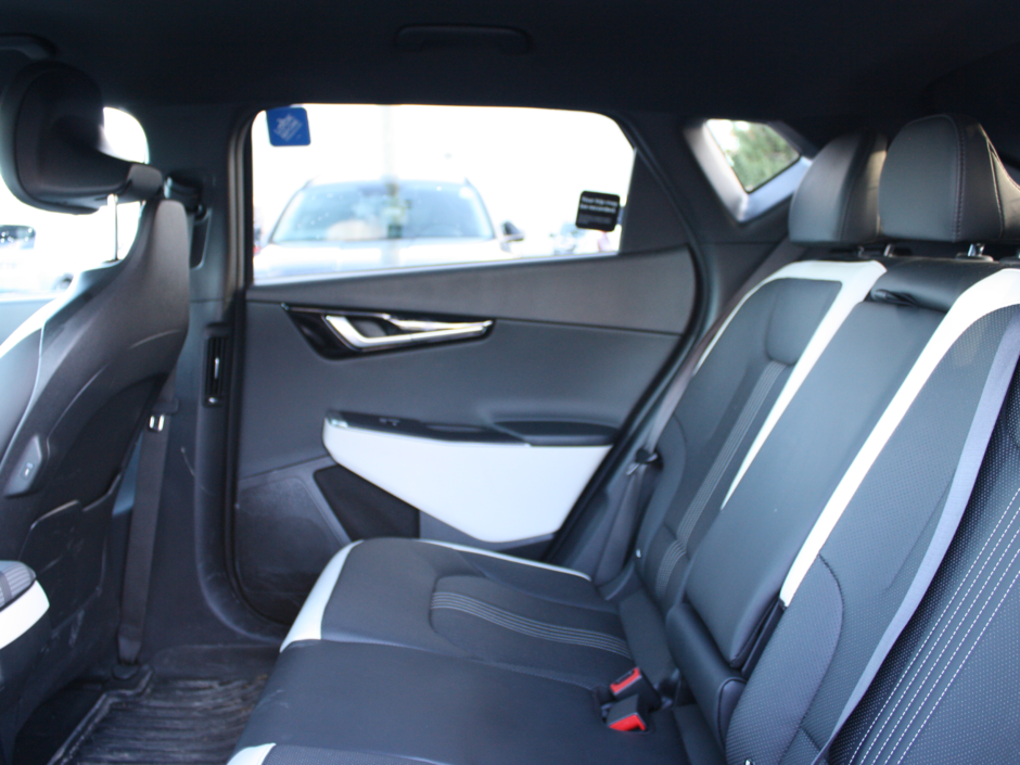 2024 Kia EV6 GT-Line-17