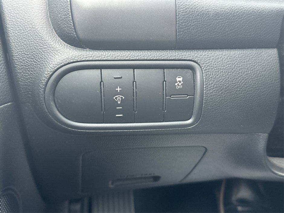 2018 Kia Forte LX-14