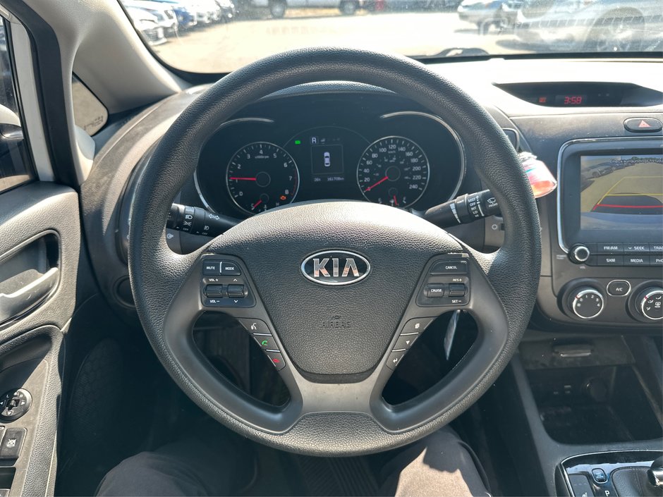 2018 Kia Forte LX-13