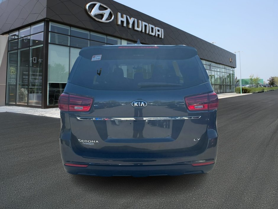 2020 Kia Sedona LX-5