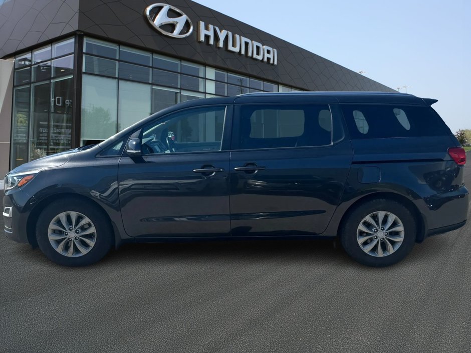 2020 Kia Sedona LX-7