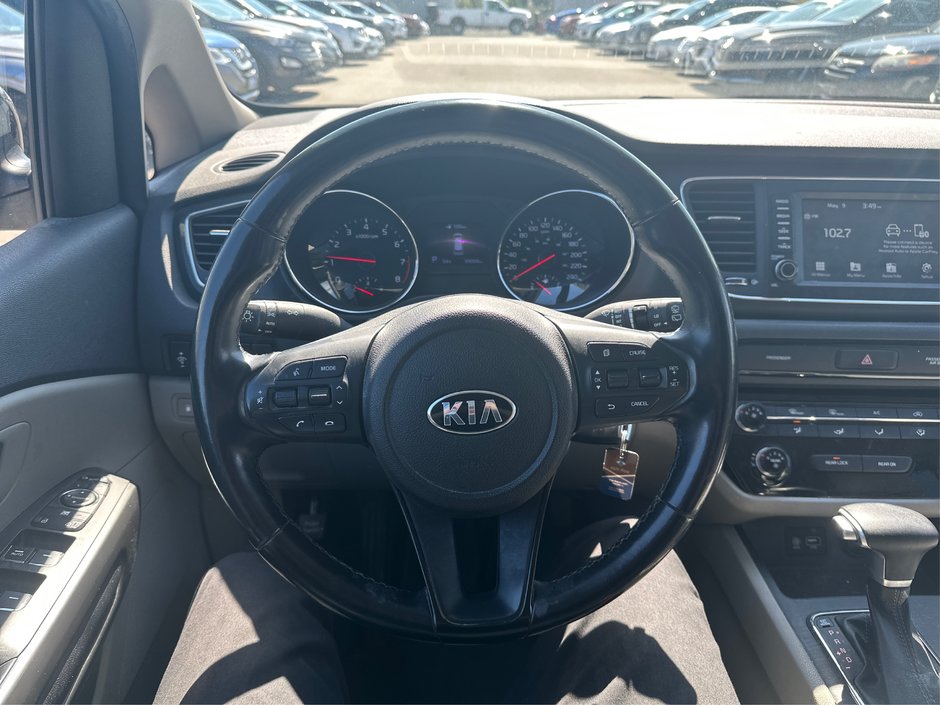 2020 Kia Sedona LX-13