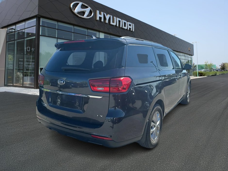 2020 Kia Sedona LX-4