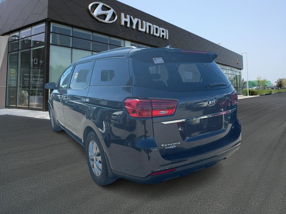 2020 Kia Sedona LX-6