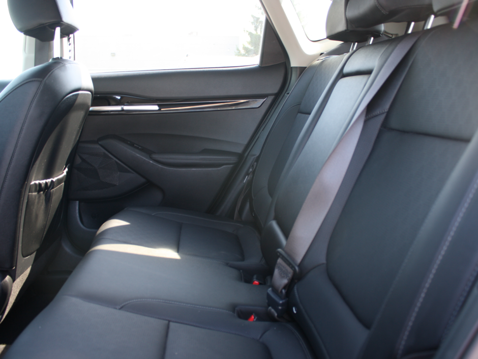 2021 Kia Seltos SX Turbo-25