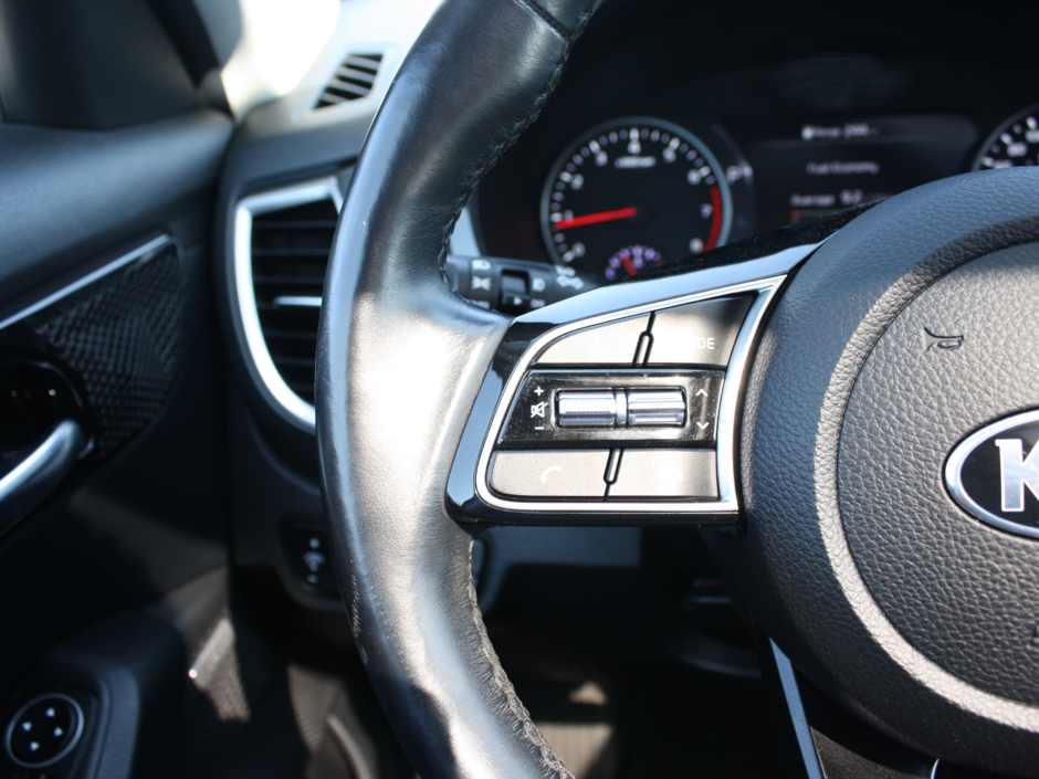 2021 Kia Seltos SX Turbo-12