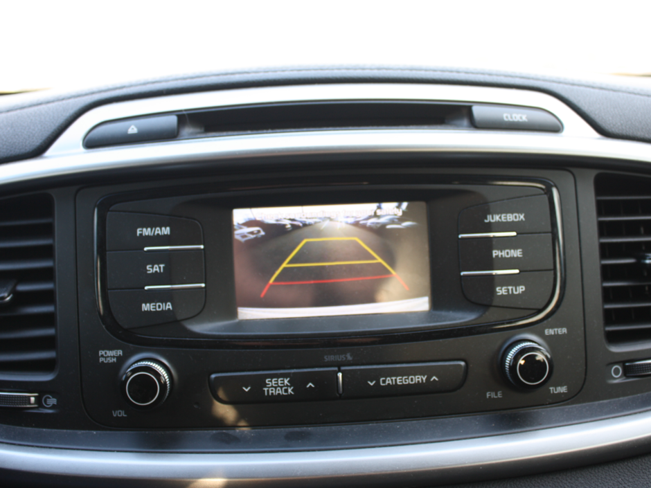 2018 Kia Sorento LX-12