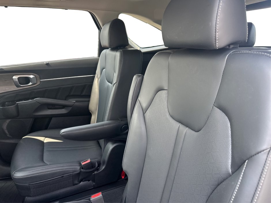 2021 Kia Sorento EX-7