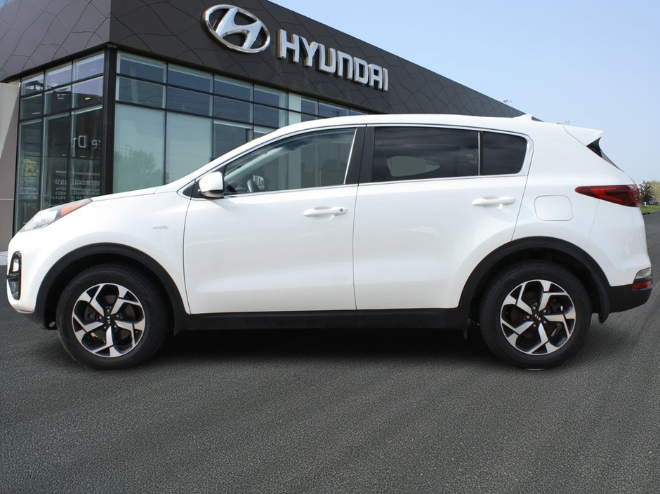 2022 Kia Sportage LX-7