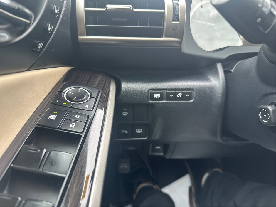 2014 Lexus IS 250-14