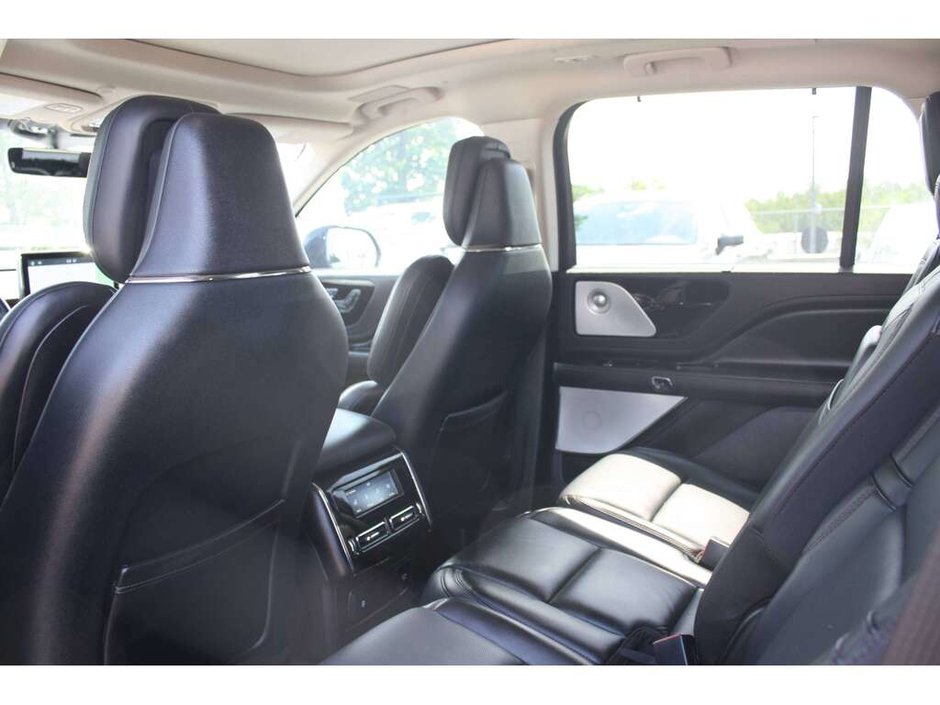 2023 Lincoln Aviator Reserve-7