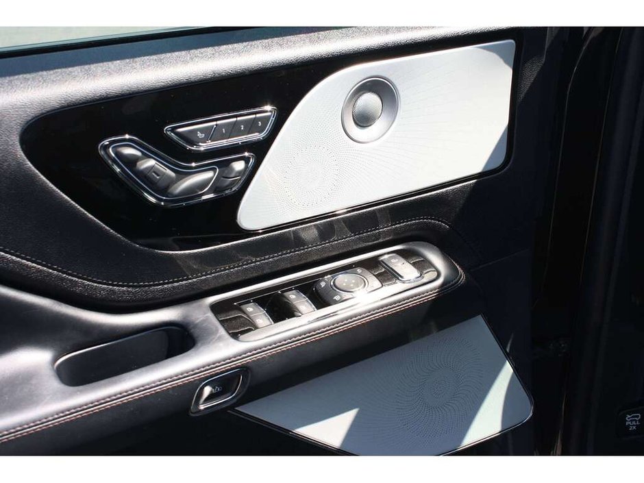 2023 Lincoln Aviator Reserve-8