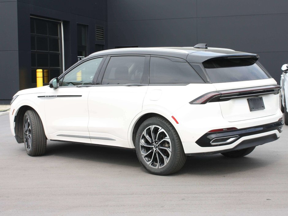 2024 Lincoln Nautilus Reserve-4