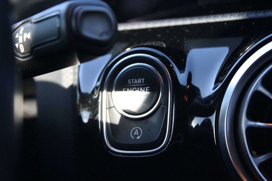 2019 Mercedes-Benz A-Class Base-10