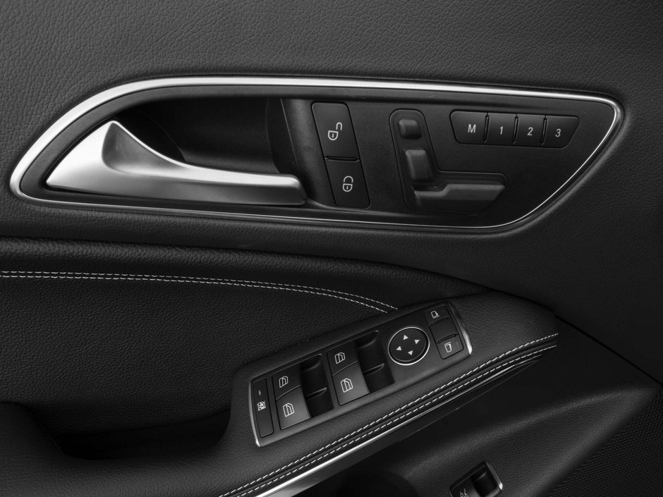 2016 Mercedes-Benz CLA 250-14