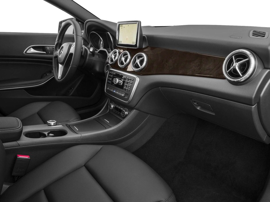 2016 Mercedes-Benz CLA 250-13