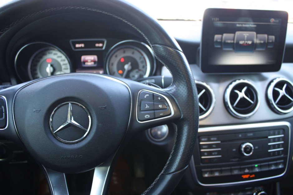 2017 Mercedes-Benz GLA 250-12