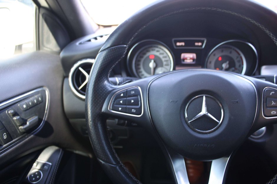 2017 Mercedes-Benz GLA 250-13
