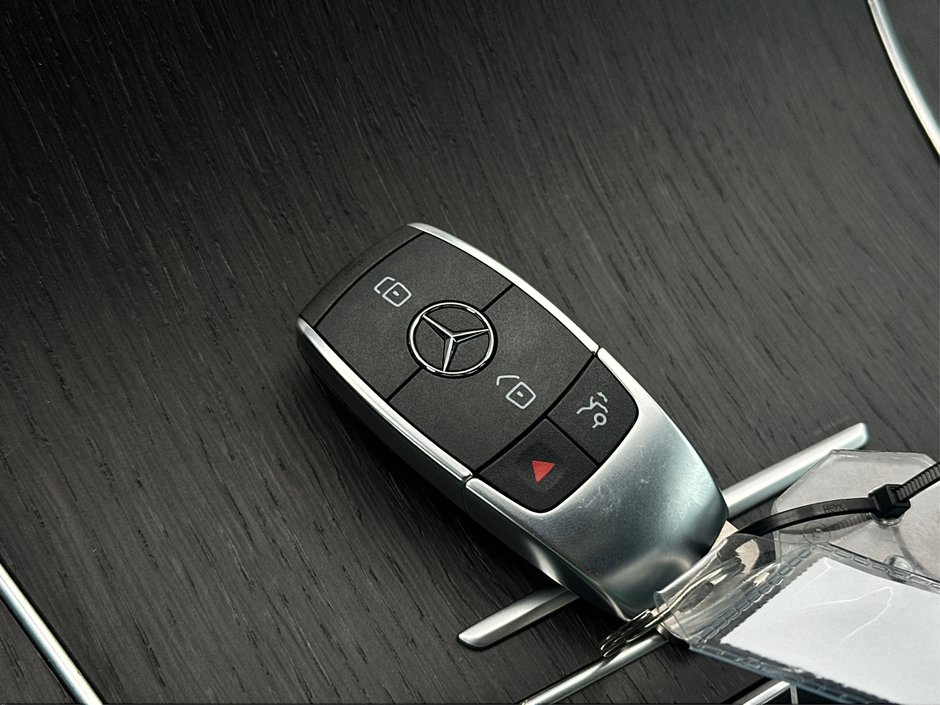 2022 Mercedes-Benz GLC 43 AMG®-25