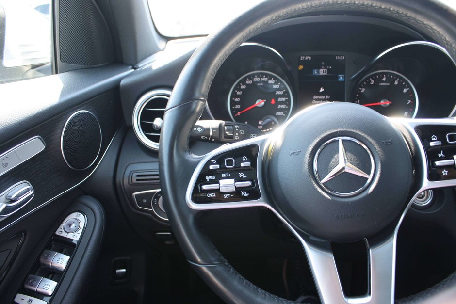 2022 Mercedes-Benz GLC 300-14