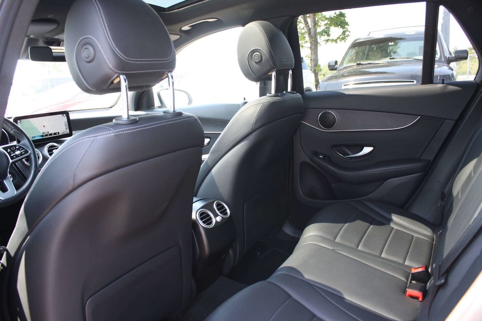 2022 Mercedes-Benz GLC 300-6