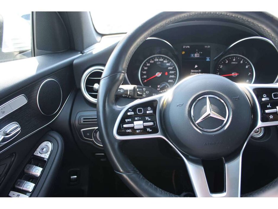 2022 Mercedes-Benz GLC 300-14