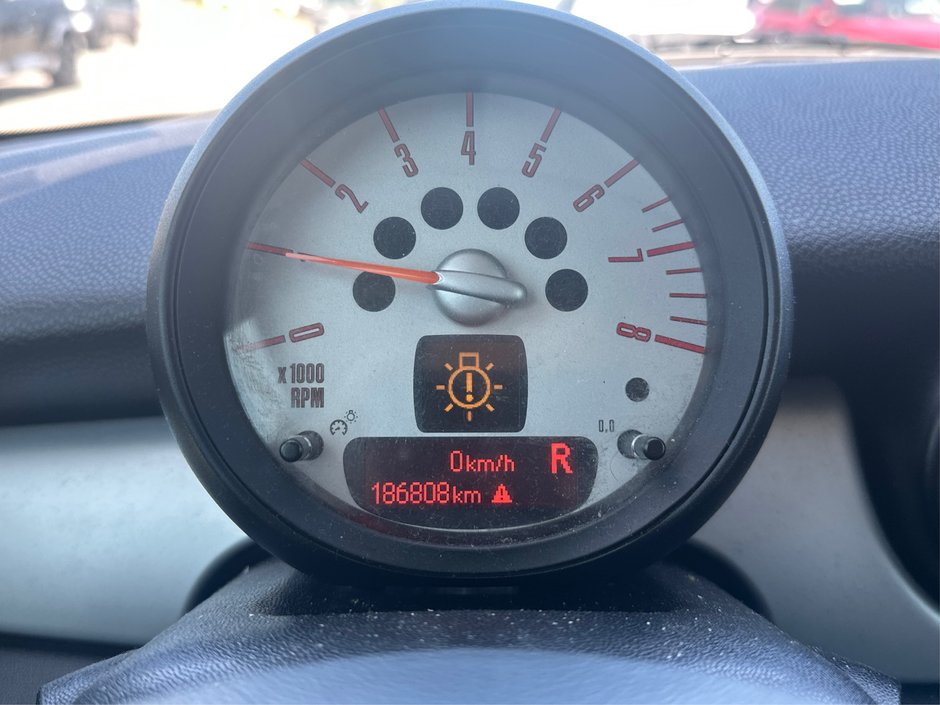 2011 MINI Cooper Base-12