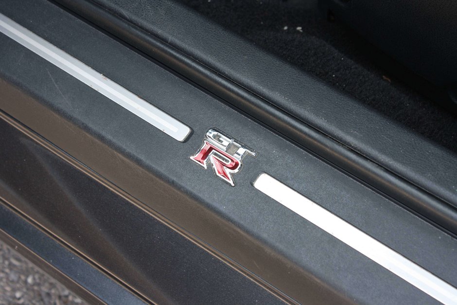 2010 Nissan GT-R Base-9
